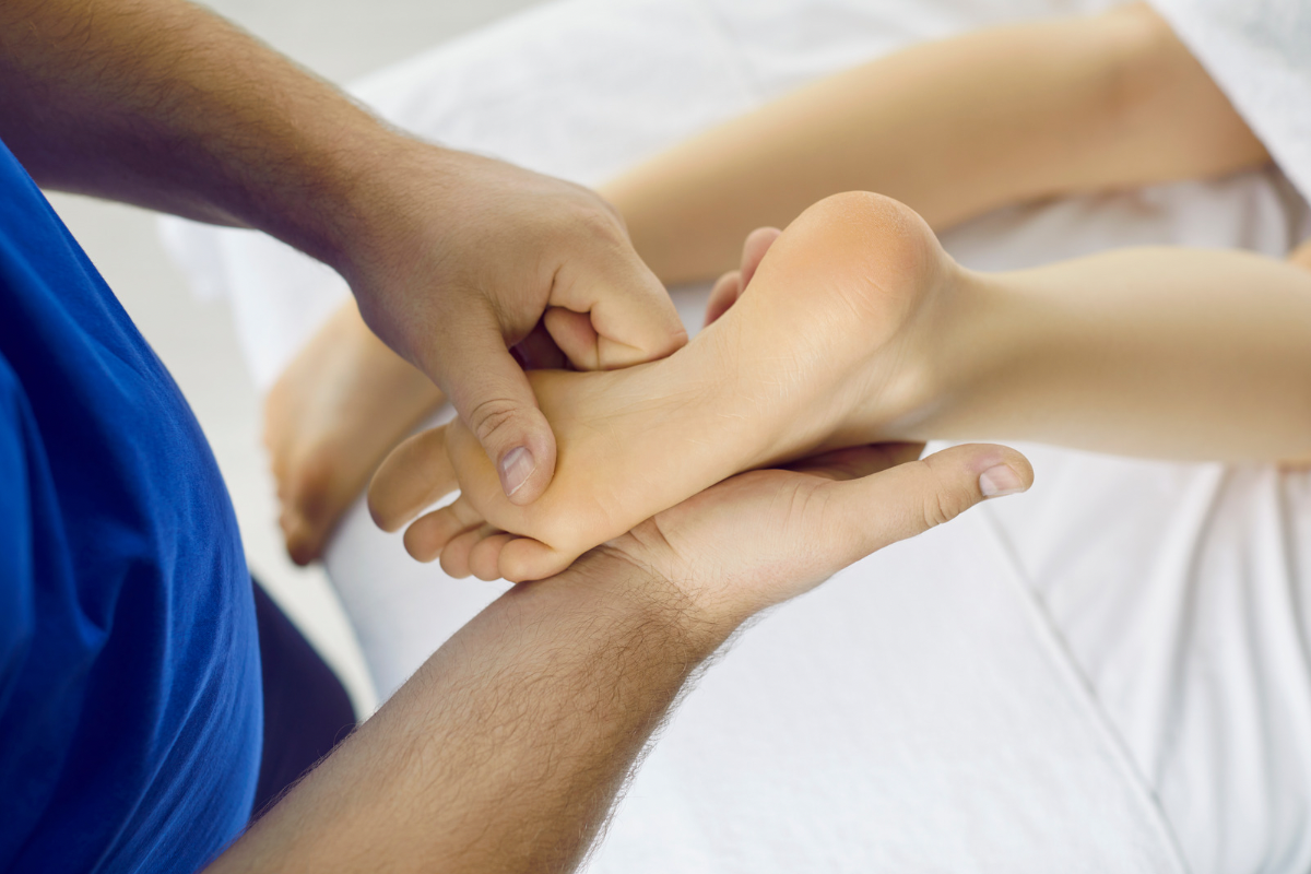 Contraindicațiile reflexoterapiei: Când nu este recomandată&hellip;