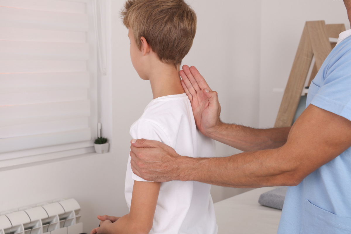 Afecțiuni posturale la copii: cum corectează kinetoterapia&hellip;