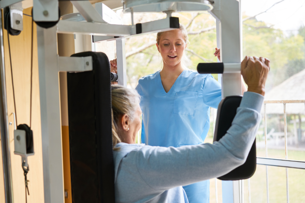 Afecțiunile reumatice: kinetoterapia și masajul medical&hellip;