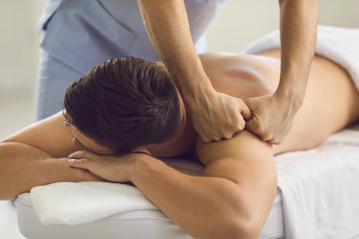 Cum contribuie masajul medical la reducerea durerilor&hellip;